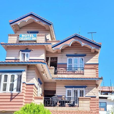 Hotel Celesty Inn Покхара Экстерьер фото